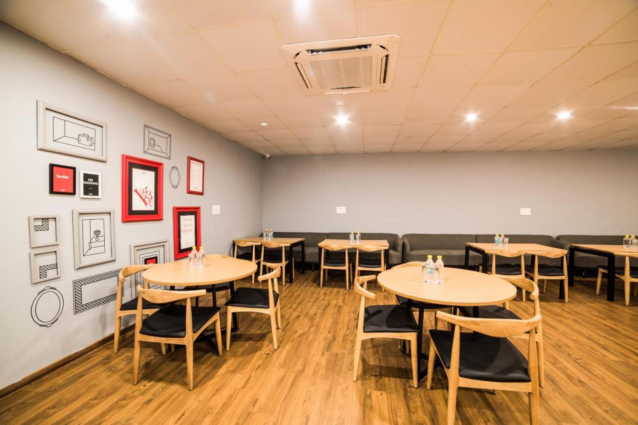 מלון ניו דלהי Oyo Townhouse 086 Pankha Road מראה חיצוני תמונה