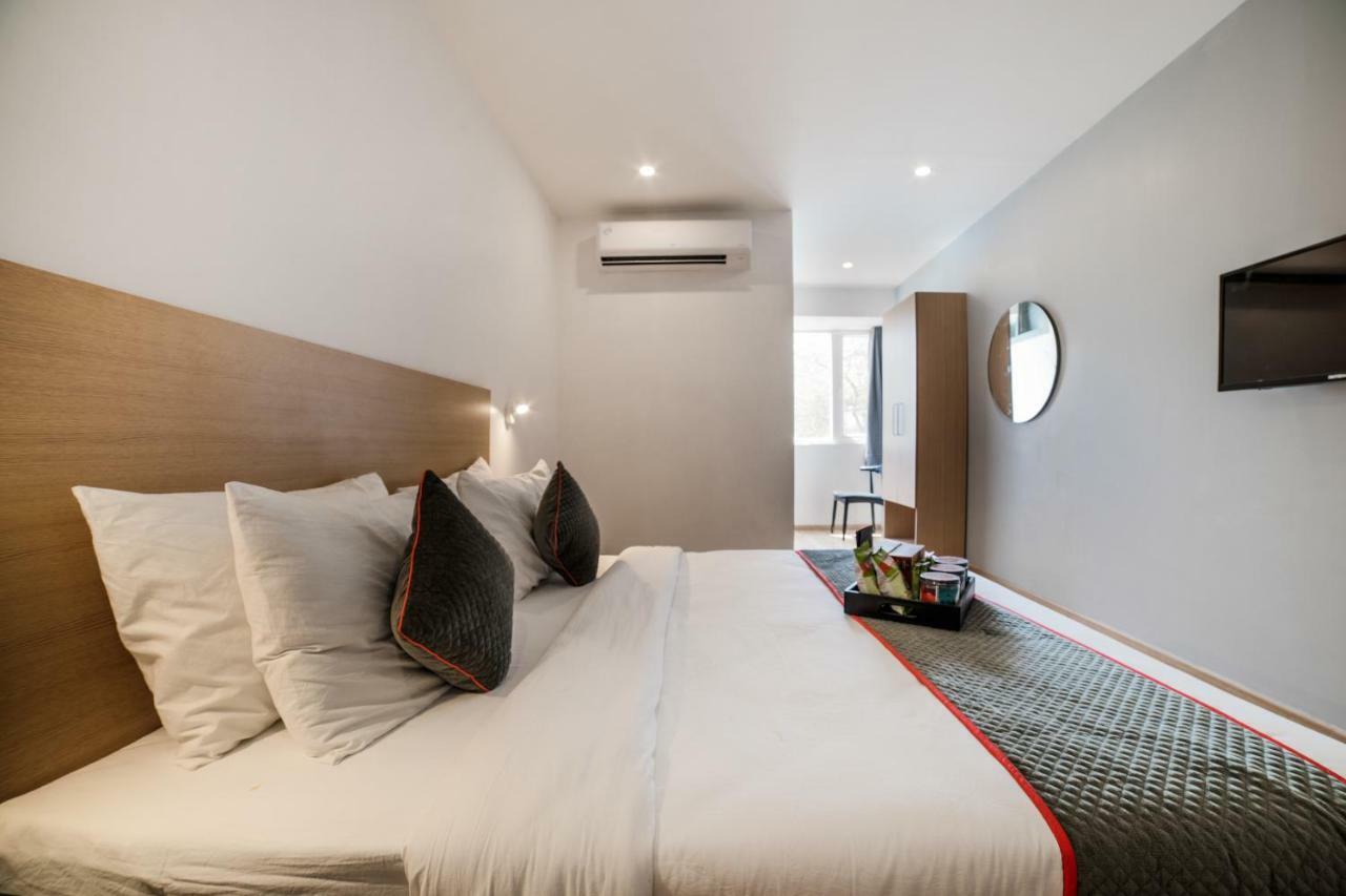 מלון ניו דלהי Oyo Townhouse 086 Pankha Road מראה חיצוני תמונה